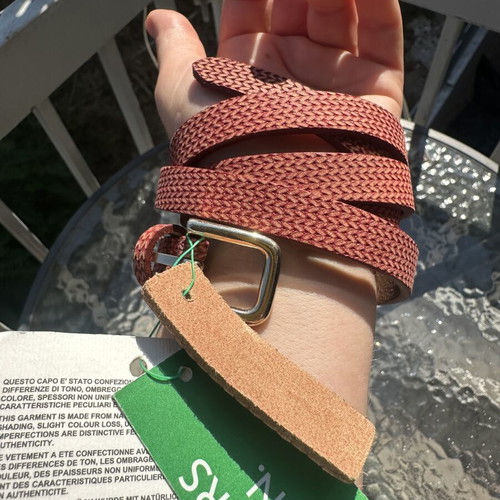 Benetton adjustable red belt, 110 cm