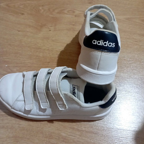 Adidas Kids Sneakers Used With Scratches White Size 33