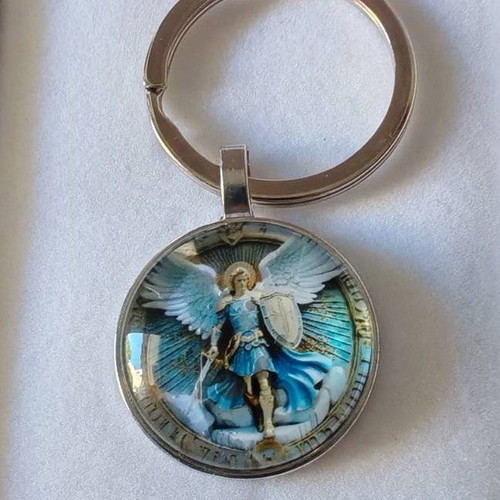 Archangel Michael Keychain new, round metal design