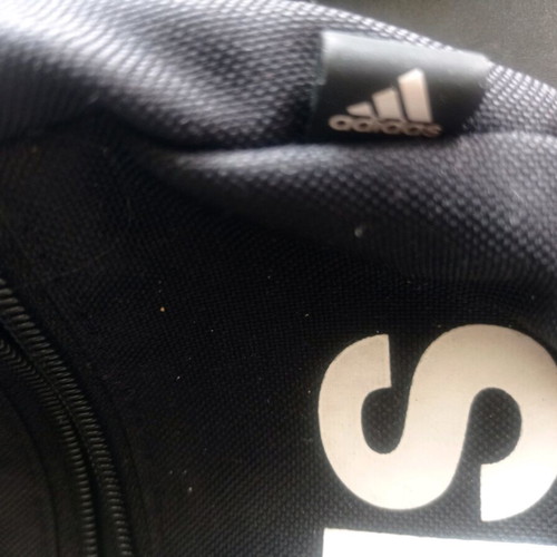 Adidas коланна чанта като нова, черно и бяло