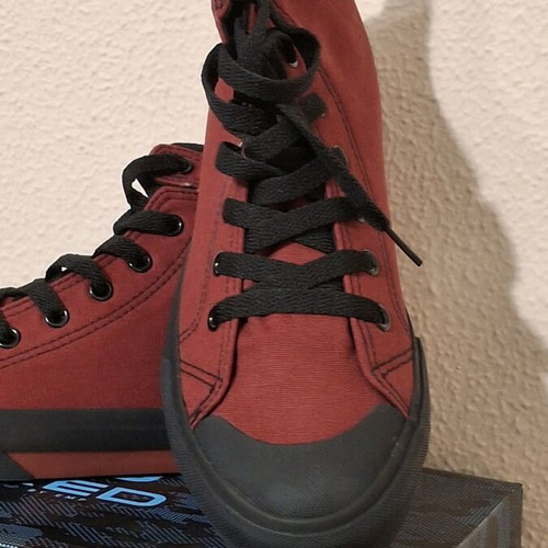 EMP R.E.D. Walk The Line sneakers red like new size 40