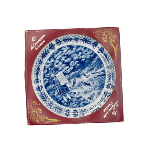 Vintage Seltmann Weiden Decorative Porcelain Plate Wisdom 1978 with Box