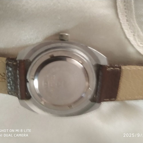 ZARIA mechanical watch new with leather strap
