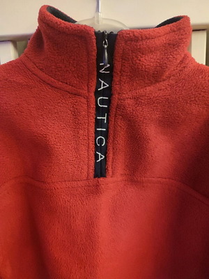 Nautica fleece sweatshirt for 4 years like new, red