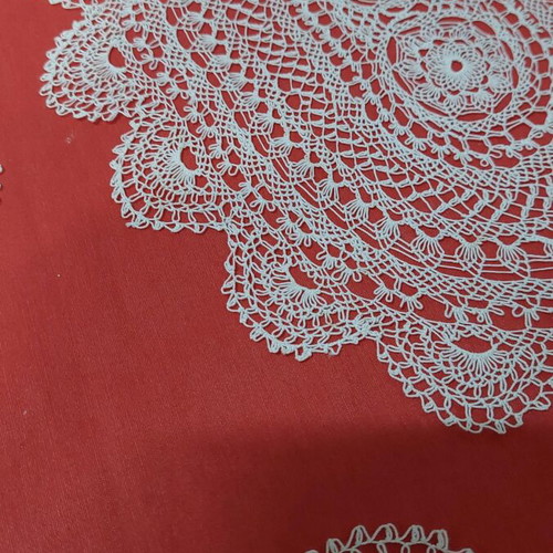 Needle lace embroidery set new, 3 pieces, white doily and napkins