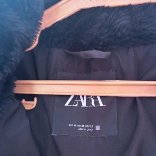 Women's black jacket like new with fur hood size M