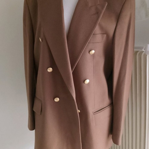 Riccioli coat size 52 like new