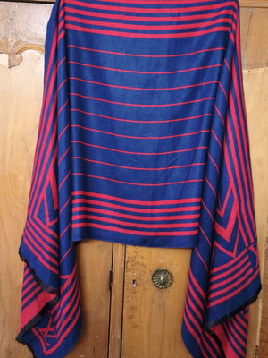 Louis Vuitton Monogram striped shawl navy blue and red like new