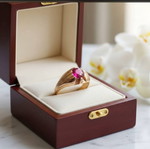 Vintage 14K gold ring with ruby used