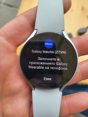 Samsung Galaxy Watch 6 like new smart watch with AMOLED display