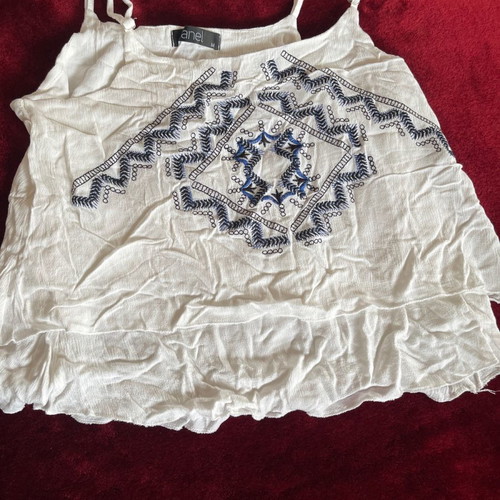 Women’s set Ysatis shorts and Anel ribbed top used