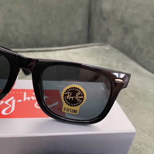 Rayban Wayfarer RB2140 sunglasses G15 new
