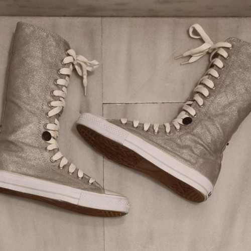 Levi's canvas boots silver new, size 40