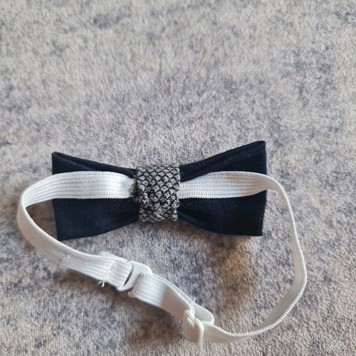 Children's bow tie like new fabric and wood blue