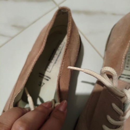 Pink lace-up shoes like new, size 37, beige