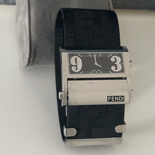 Fendi women's watch used early 2000s with box and cards