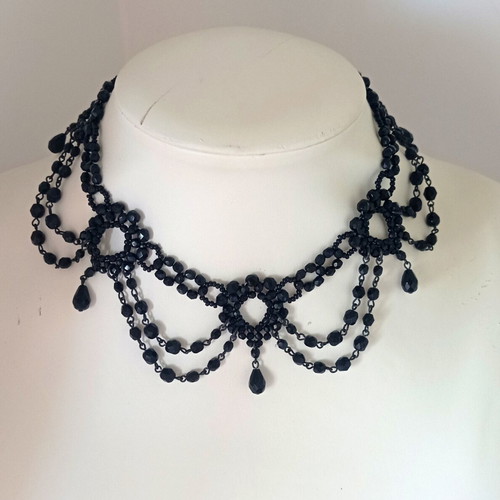 Gothic Romantic Choker Necklace new, black beads