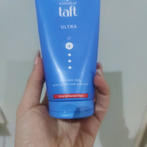 Taft hair gel like new, used 3 times