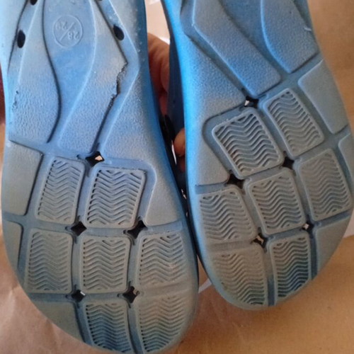TecnoPro blue beach slippers size 28-29 used