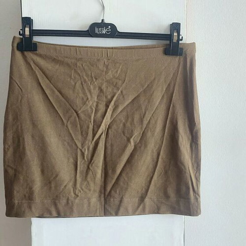 Basic khaki skirt, size Large, H&M