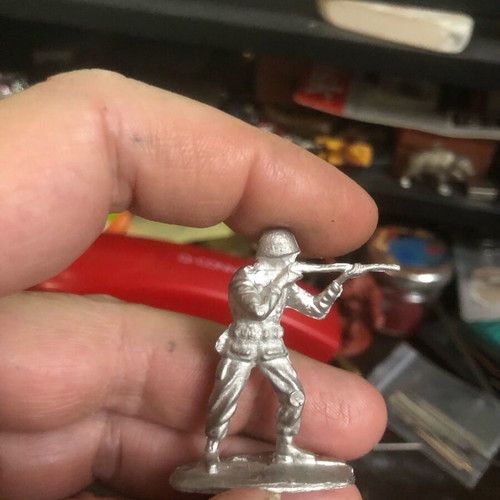 Lead soldier figure like new 50mm