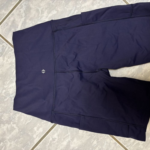 TAVI women's shorts used, size XS, blue