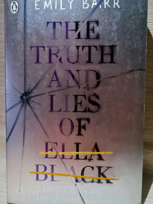 The Truth and Lies of Ella Black by Emily Barr like new English book