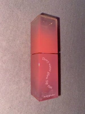 MACQUEEN Dewy Water Glow Lip Tint shade 04 Rose Bonbon like new