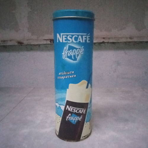 Vintage collectible Nes coffee aluminum tin used, 1990s
