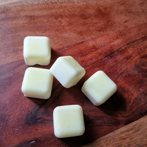 Wax melts like new with whiskey caramel scent 50gr