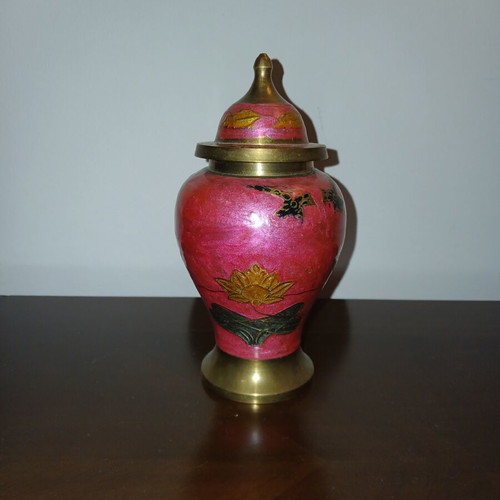 Vintage Cloisonne Vase with Lid in Like New Condition