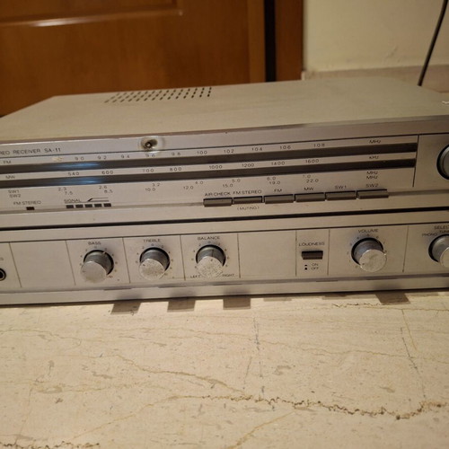 Sharp SA-11Z radio amplifier used, 4 ohm, 20W per channel