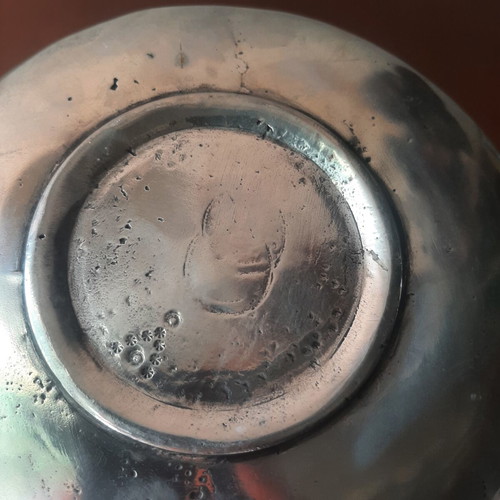 Antique Pewter Bowl with Movable Handle, Like New