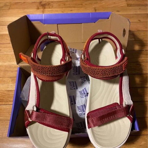 D.Franklin women's sandals new, size 41, red and orange