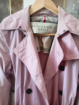 Γυναικεία καμπαρντίνα Burberry Brit medium μεταχειρισμένη, ροζ