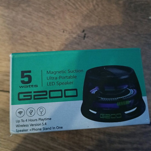 Mini Portable Speaker and Phone Holder with Fast Charging, 7 Colors
