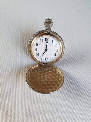 Texas pocket watch used antimagnetic