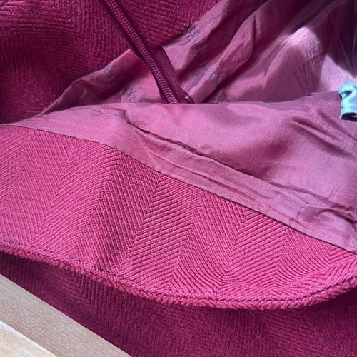 Wool skirt burgundy with lining XS like new