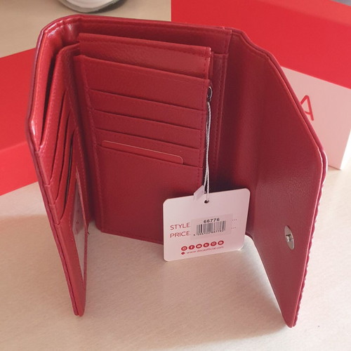 Doca wallet new, red