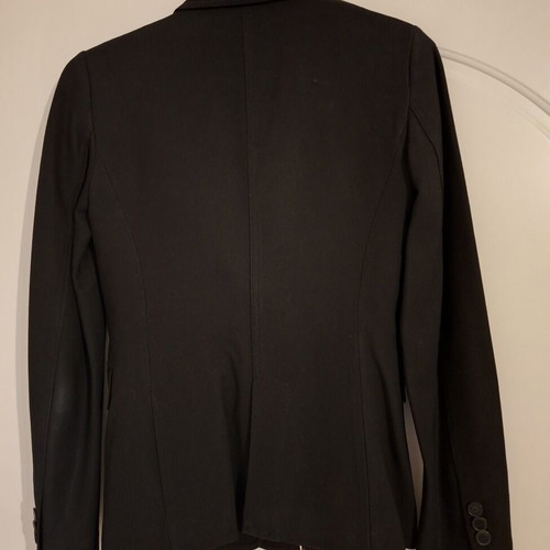 Massimo Dutti blazer size 34 black like new with lapel and flap pockets