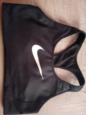 Μπουστάκι Nike μεταχειρισμένο, μαύρο, μέγεθος S