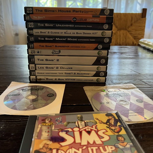 The Sims PC games bundle used with multiple expansion packs