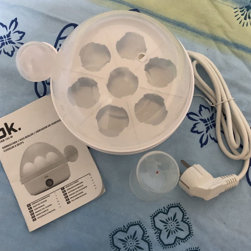 OK OEB 102-W Egg Boiler like new, for 7 eggs, complete set