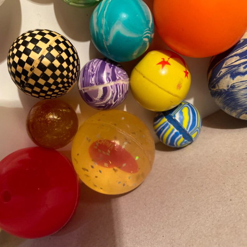 Toy balls used, pack of 21, various types