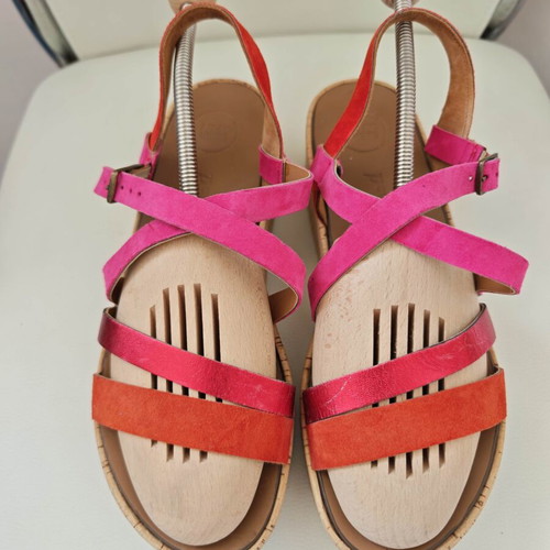 Paul Green Relax Weite platform sandals with pink suede straps