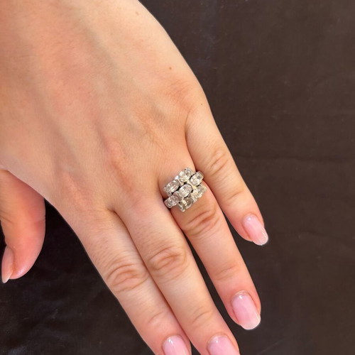 Vintage silver ring like new