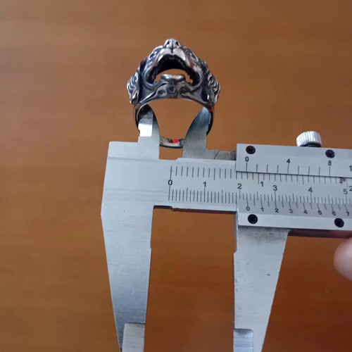 Labrador ring unisex stainless steel like new, 22mm diameter
