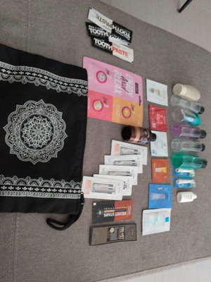 Travel set with gift toiletry bag new