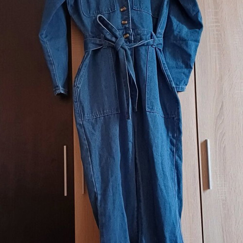Dorothy Perkins denim jumpsuit like new, blue, size L