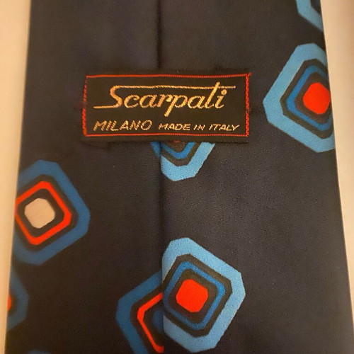 Vintage silk tie Scarpati Milano like new, 70s geometric design